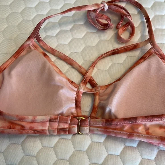 Xhilaration coral tie dye bikini top - Picture 5 of 5